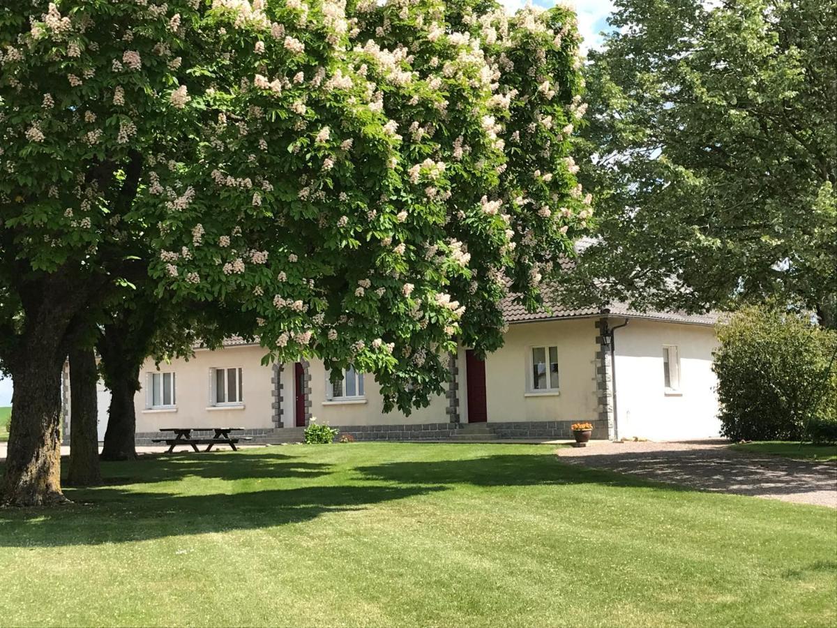 Chambre D'Hotes A La Campagne Coings Экстерьер фото